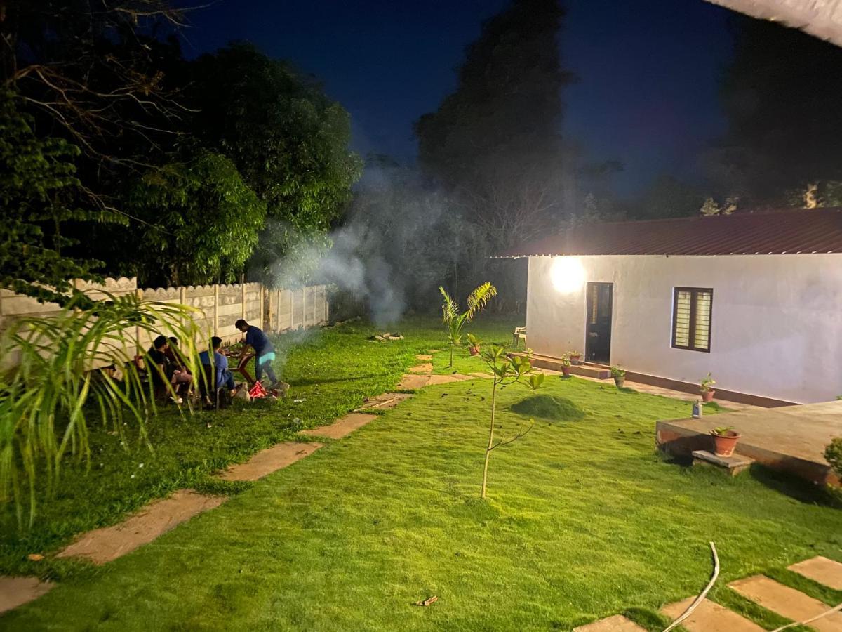 Greenhouse Homestay Siddapura  Exterior photo