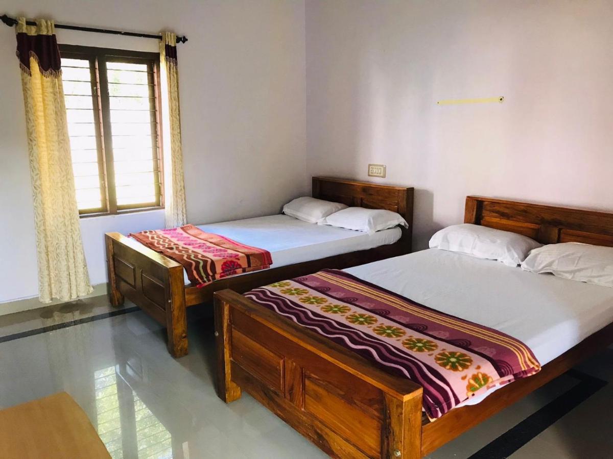 Greenhouse Homestay Siddapura  Exterior photo