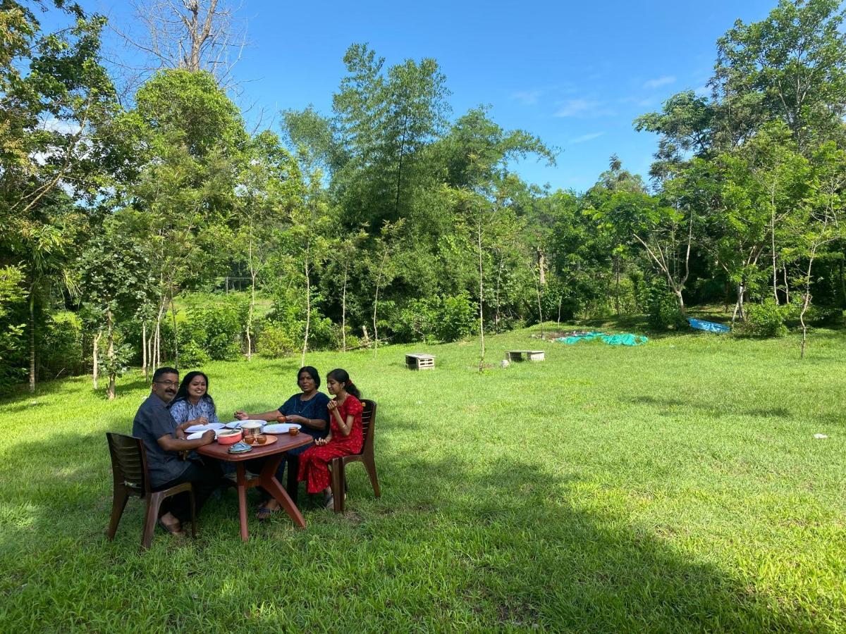 Greenhouse Homestay Siddapura  Exterior photo