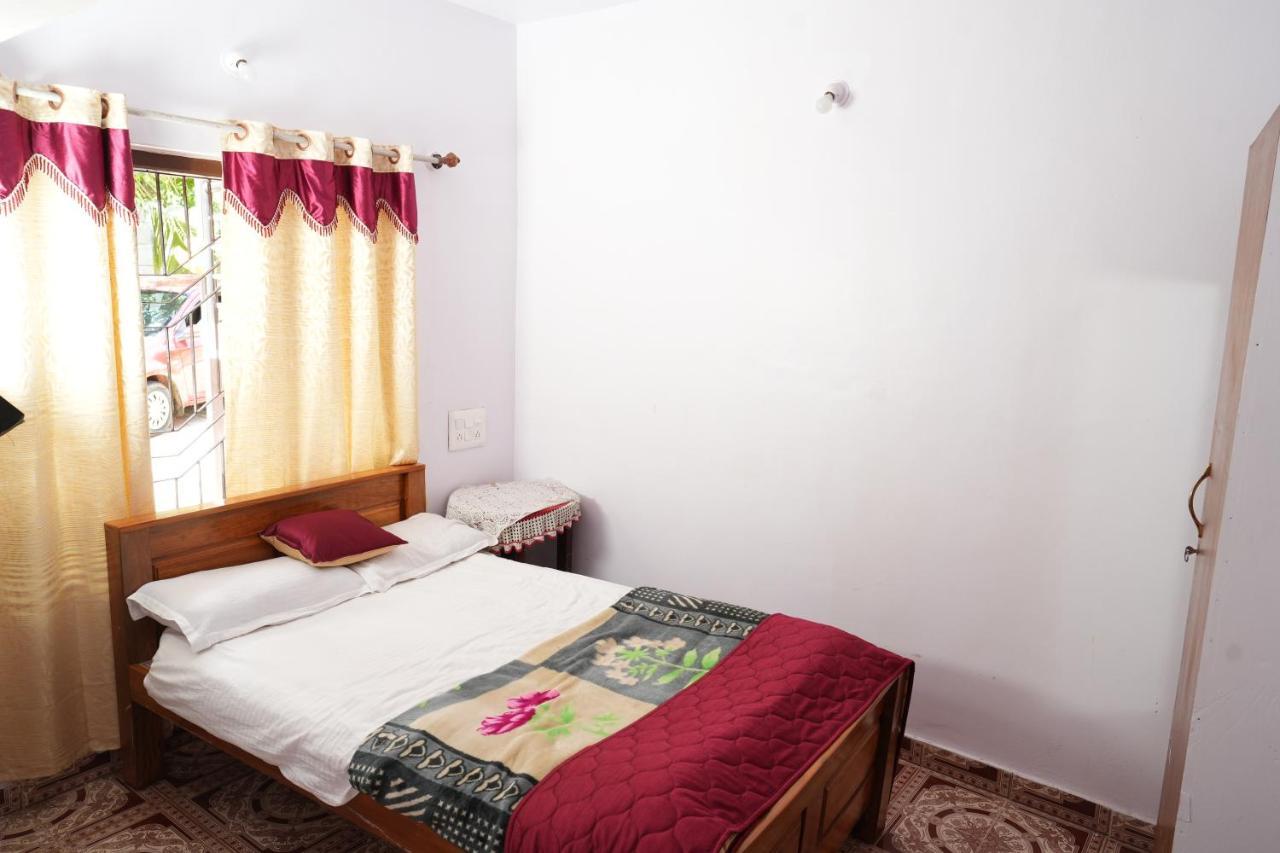 Greenhouse Homestay Siddapura  Exterior photo